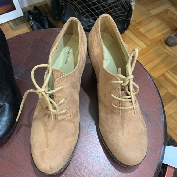 graceland Shoes - Graceland wedge booties - NEW